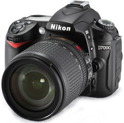 Nikon Nikon D7000 